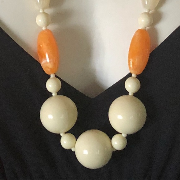 Mod Orange & Cream Beaded Necklace - Picture 4 of 5